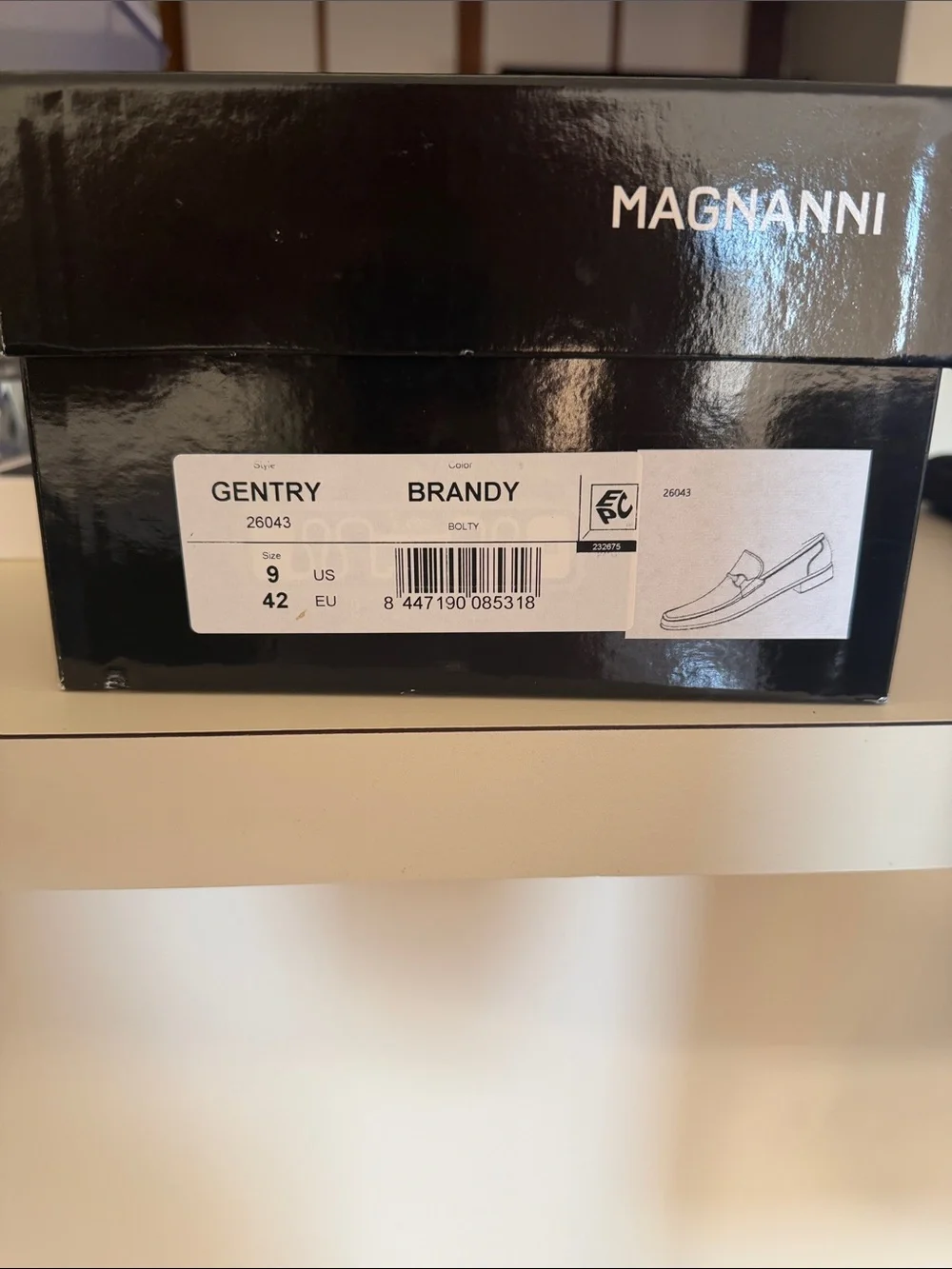 Magnanni Black Shoe Box with GENTRY Brandy Label